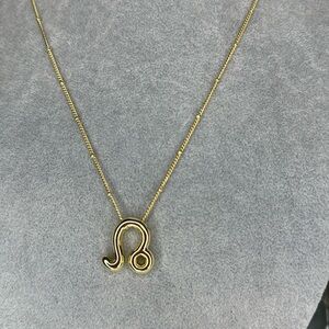 Zodiac Pendant Leo
